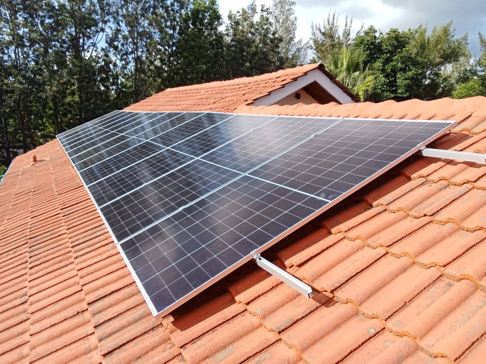 Delta Power Links Solar Installation