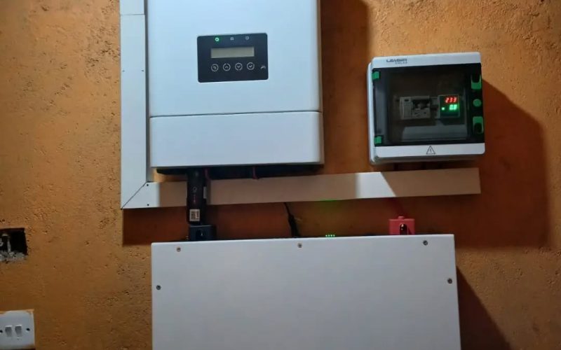 Completed Solis inverter and Maqbul battery system for Madam Diana in Mutanda, Kitui
